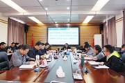 学校召开党委理论学习中心组第三次集体学习（扩大）会暨深入贯彻中央八项规定精神学习教育读书班第二次集体学习会