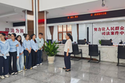 以法润心推普赋能 青春践行走稳边疆 ——商贸管理学院推普志愿服务队开展《语言文字法》宣传实践活动